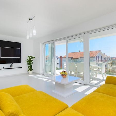 Apartment Royal II Vodice Exterior foto